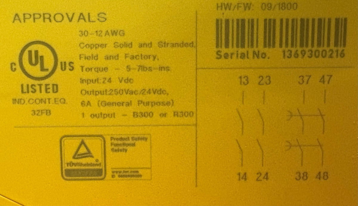 PHOENIX SAFETY RELAY PSR-ESD-30 PSR-SCP- 24DC/ESD/4X1/30 ORDER NO 2981800