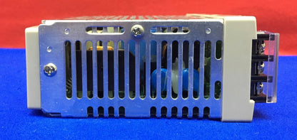 ALIMENTATION OMRON S8VS-12024 Sortie 24 V CC Entrée 120 V CA 