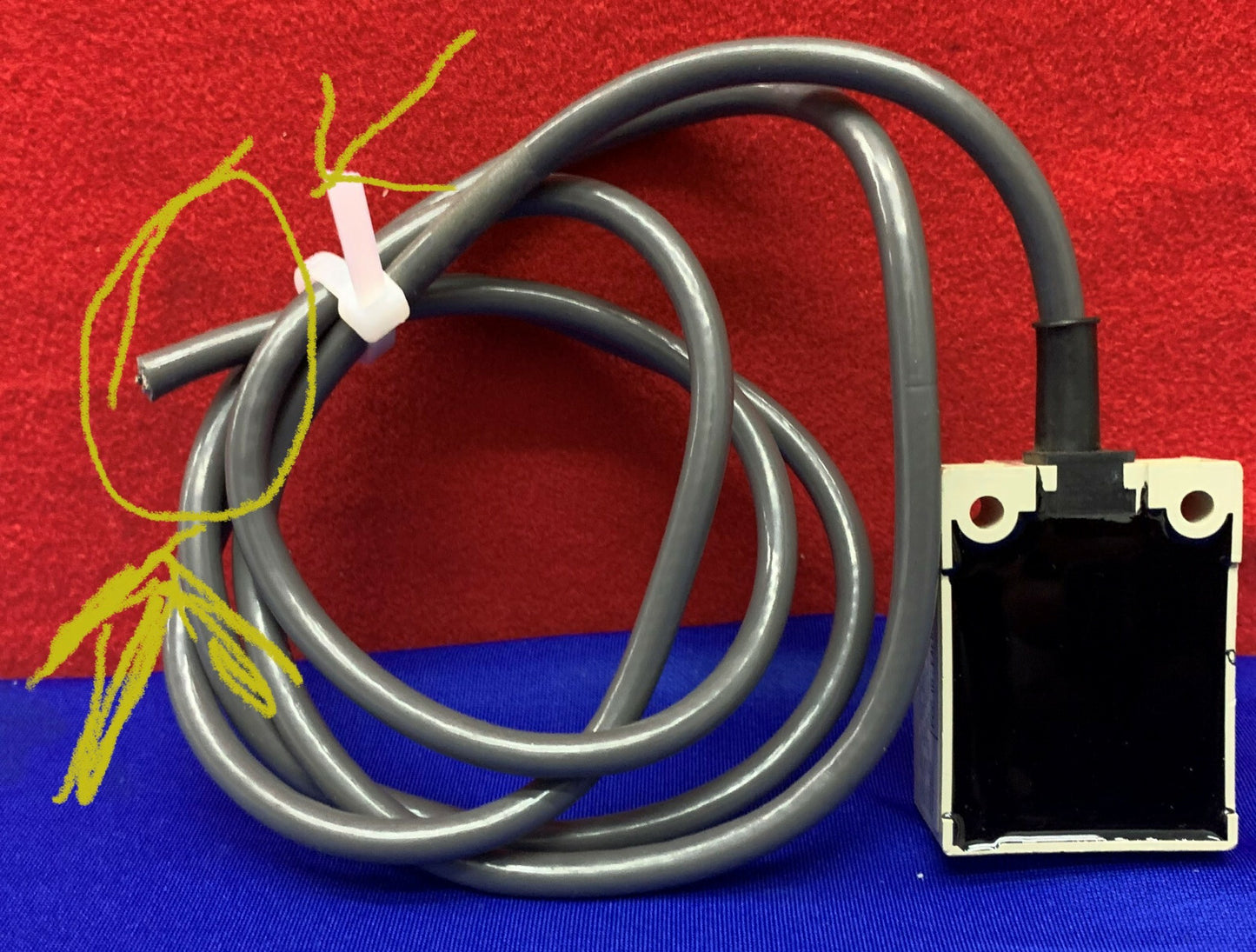 Omron RFID-lezermodule V600-H11 V600 R/W-kop (ontbrekende kabelconnector)