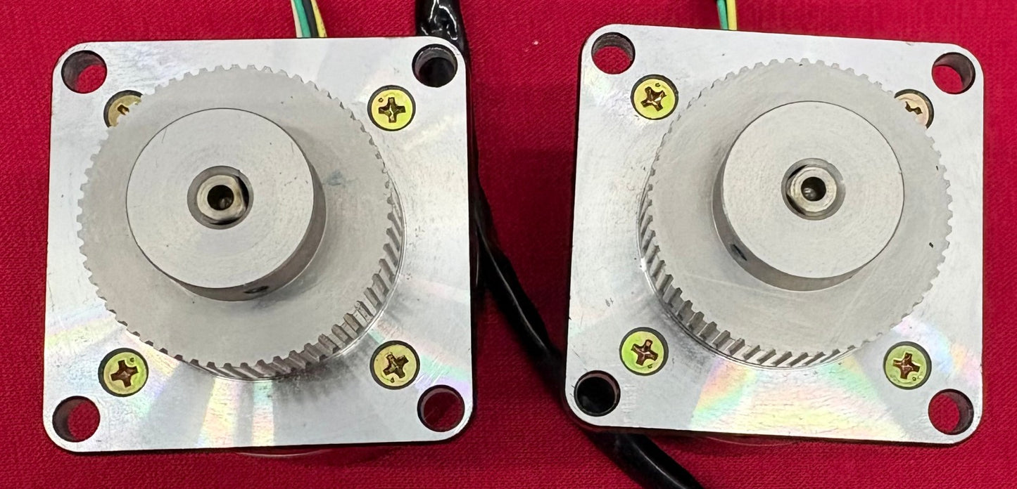 ORIENTAL MOTOR VEXTA® STEPPING MOTOR PH266-02 - 1 LOT QTY 2