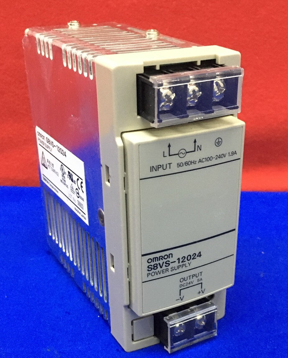 OMRON S8VS-12024 NETZTEIL 24 Volt DC Ausgang 120V AC Eingang 