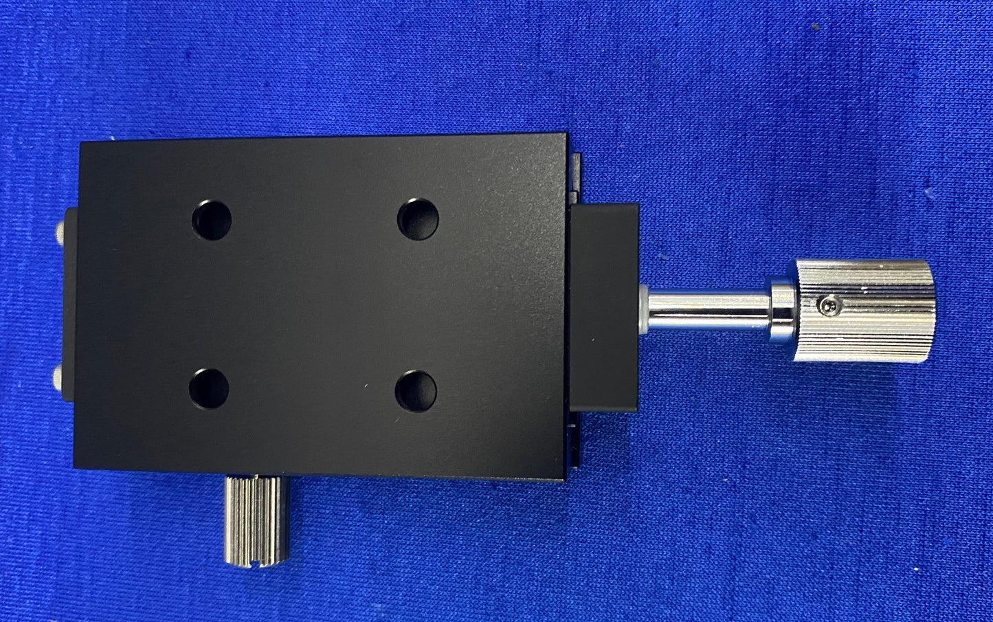 MISUMI XSLC60 MANUAL X-AXIS STAGE RECTANGULAR DOVETAIL LOW PROFILE