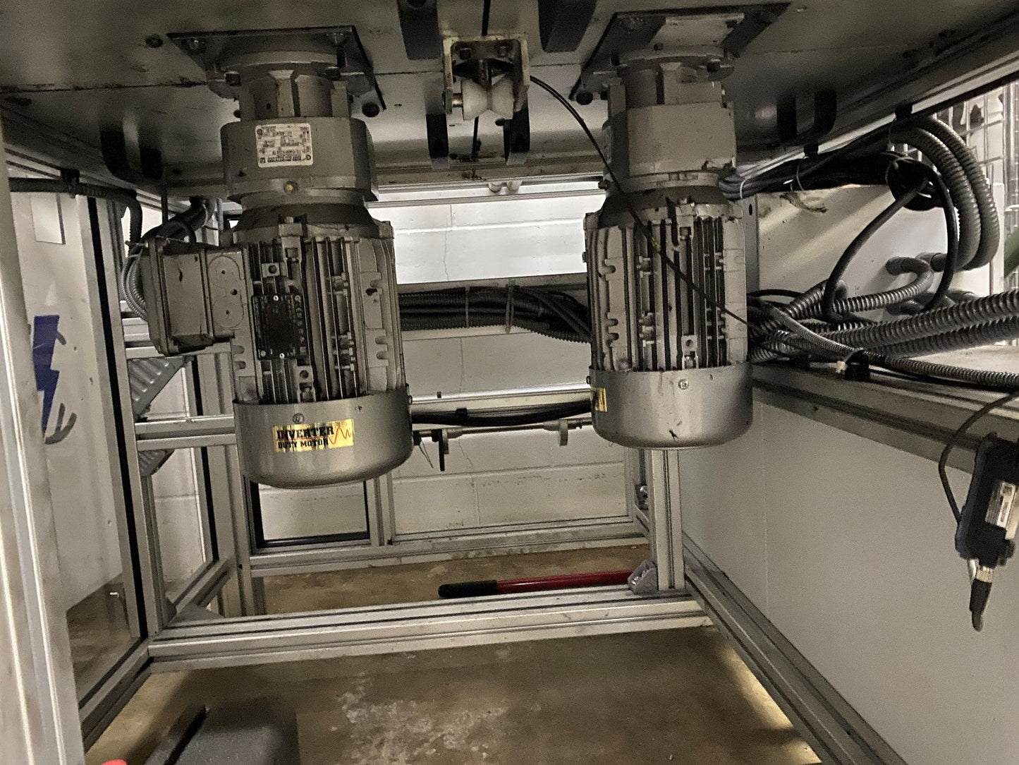 64 Carrier Steeger  Braider Vertical 2017