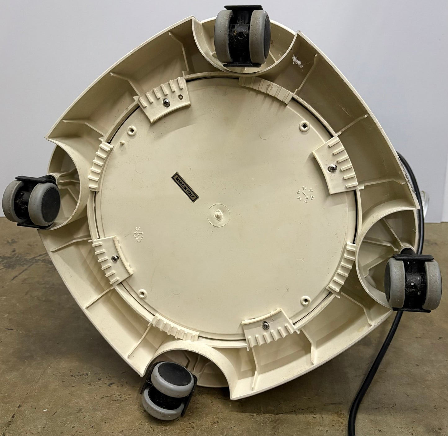 TIGER-VAC ®  CR-1 CLEANROOM VACUUM CLEANER ULPA FILTER 99.999% ON 0.12 MICRON