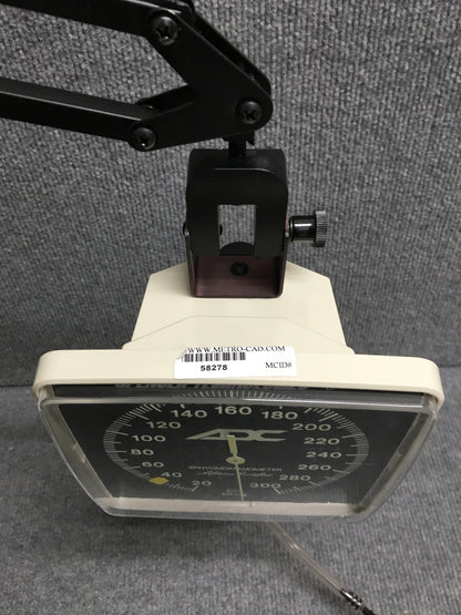 SPENCER TECHNOLOGIES TENSIOMÈTRE ADC AVEC BRAS RÉGLABLE ET PINCE DE TABLE