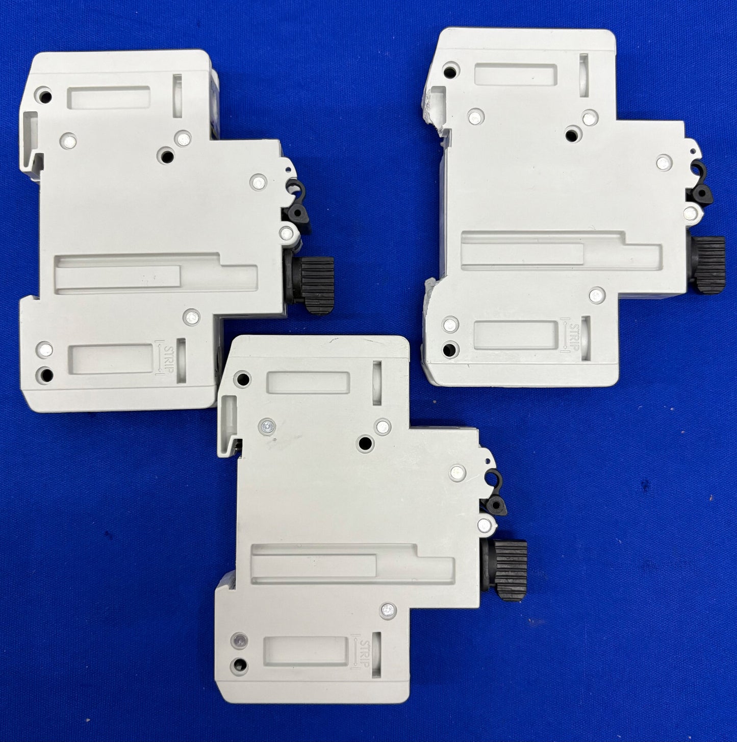 INTERRUTTORE AUTOMATICO COOPER BUSSMANN CCP-1-30CC / CCP-CC - 1 LOTTO QTY 3 