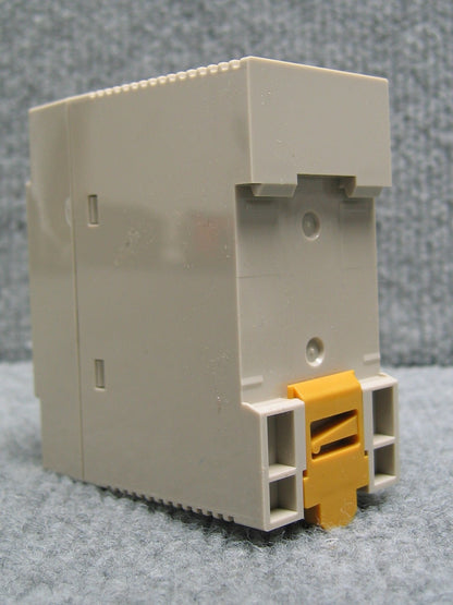 NEUES OMRON S82K-00705 LOT-NR. 0335 NETZTEIL