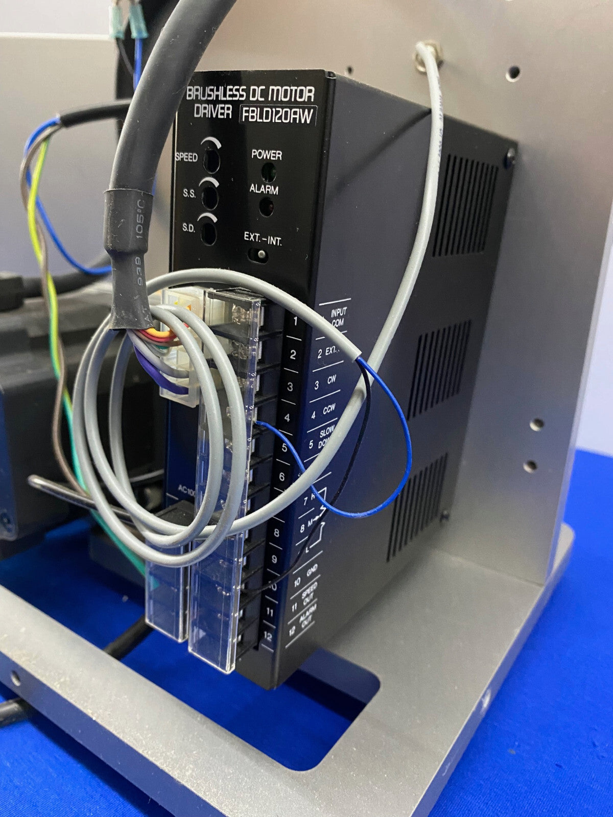 KLEINER ELEKTRISCHER DRAHTZIEHER MIT VEXTA ORIENTAL MOTOR FBLM5120W-GFB - TEILE