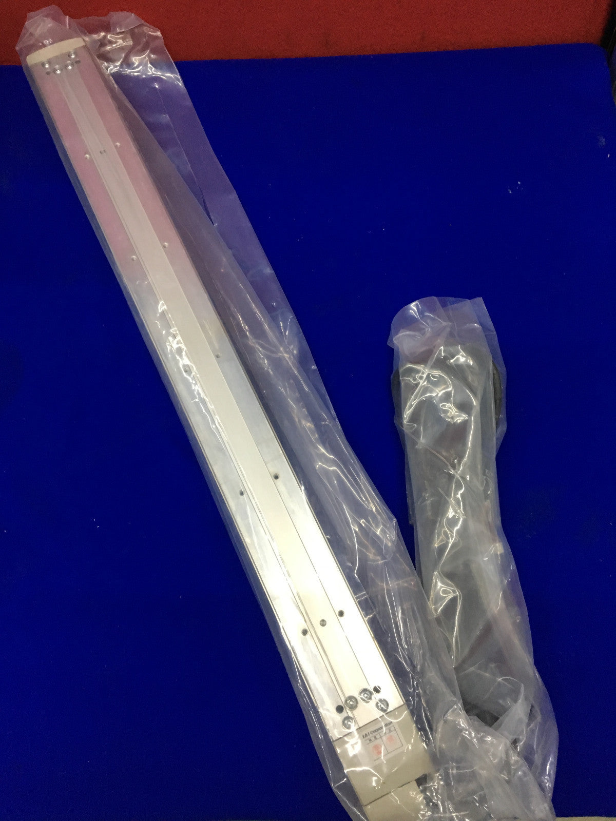 Actionneur linéaire intelligent DS-SA5L-450 d'IAI Corporation