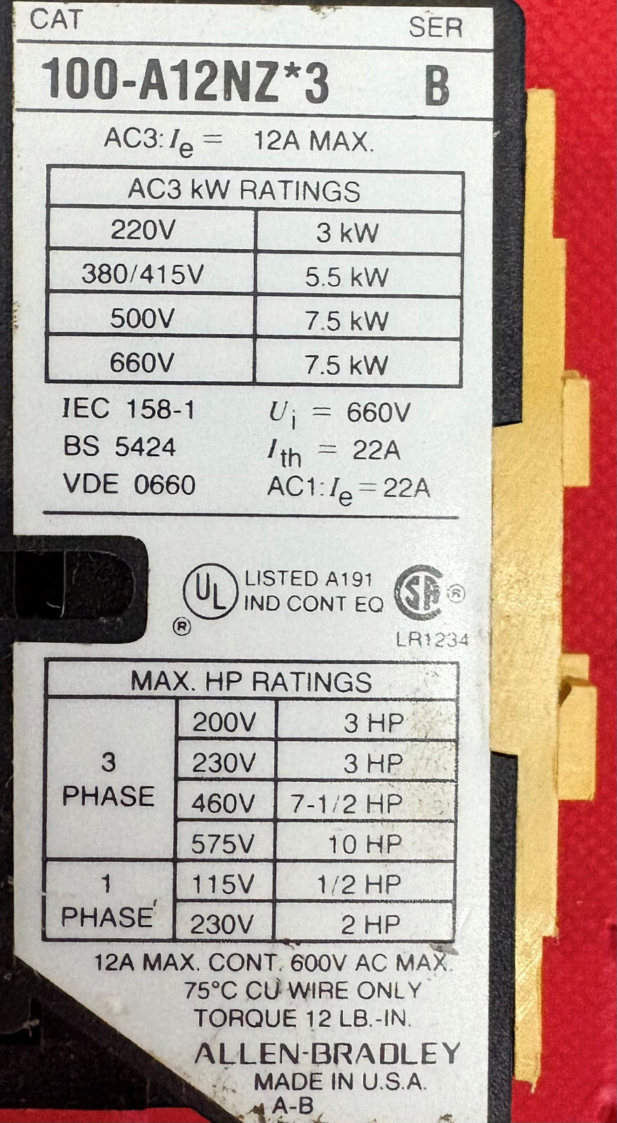 Allen-Bradley Allen Bradley AB 100-A12NZ*3 SER B CONTACTOR 24 VDC