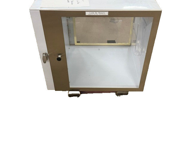 CLEAN AIR PRODUCTS PASS THROUGH BOX WHITE PLASTIC & STAINLESS STEEL DOOR 24X23.5