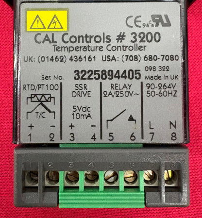 CAL CONTROLS 3200 DIGITAL TEMPERATURE CONTROLLER 5VDC 10mA