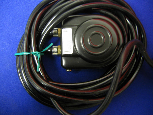 EQUIPO DE FABRICACIÓN MÉDICA 4200 CONTROL NEUMÁTICO CON INTERRUPTOR DE PIE