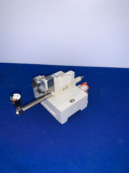 VÁLVULA SOLENOIDE SMC ARBY3000-06-P-2-X1 CON 3 SY3140-5LOZ