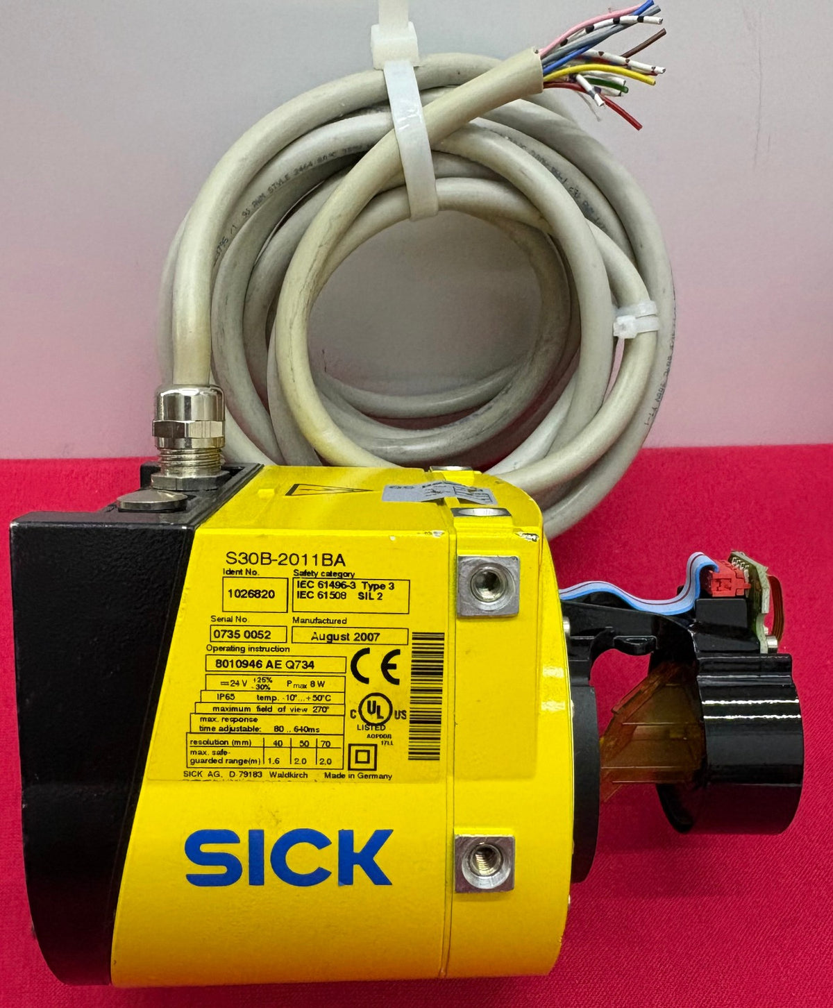 SICK S30B-2011BA SAFETY LASER SCANNER (MISSING COVER) ID# 1026820