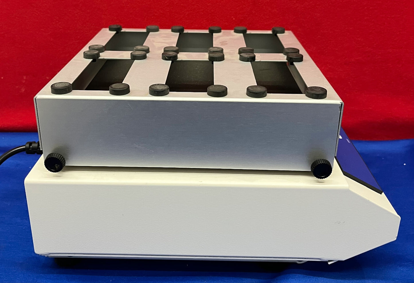 ROCHE HEIDOLPH VIBRAMAX 100 / 544-21200-05-0 VIBRATIONSPLATTFORM-SCHÜTTEL AC 115V 