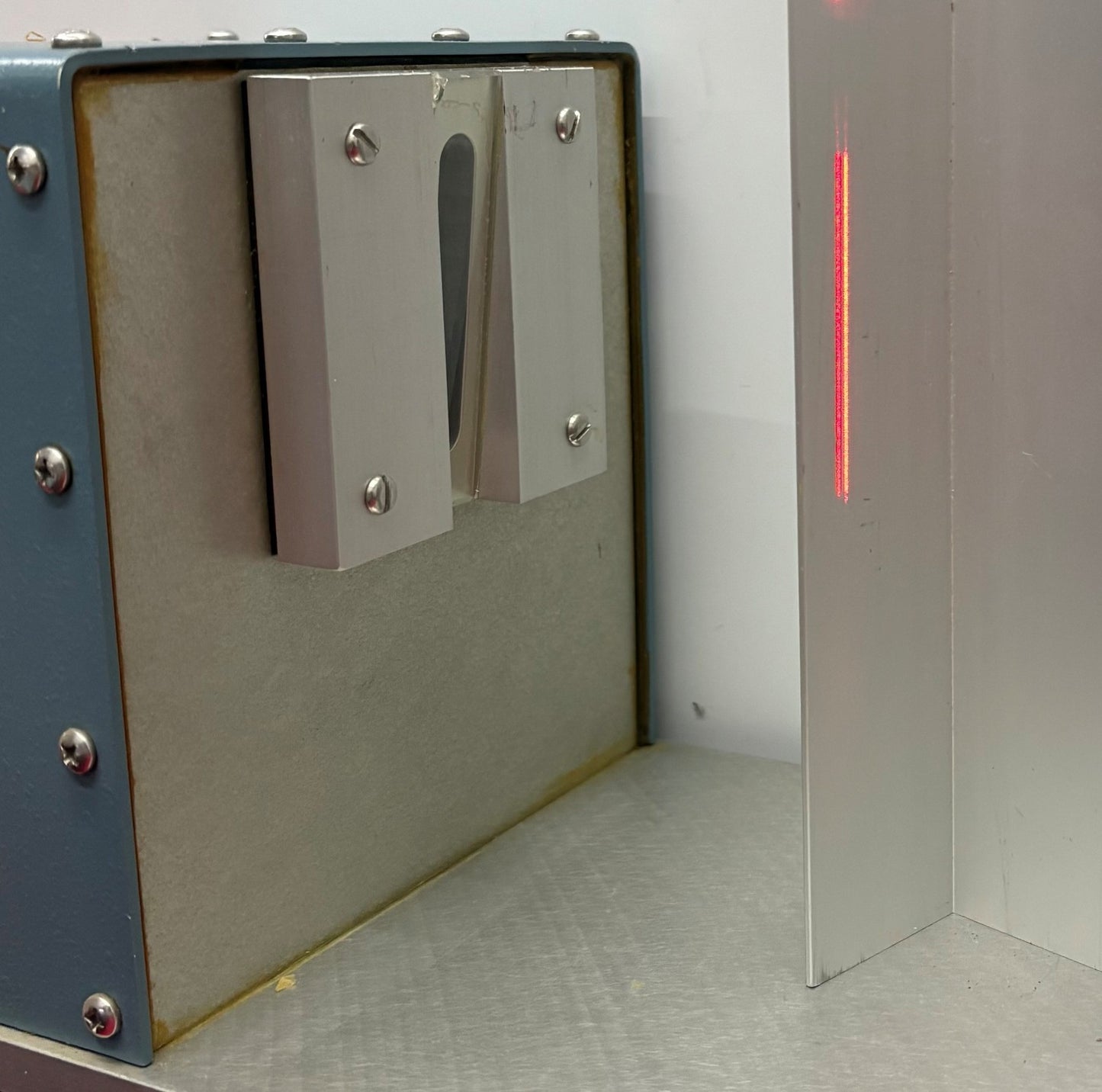 TECHMET LASERMIKE 500-01 MICROMETER W/ 500-02 LASER SCANNER - FOR PARTS/REPAIR