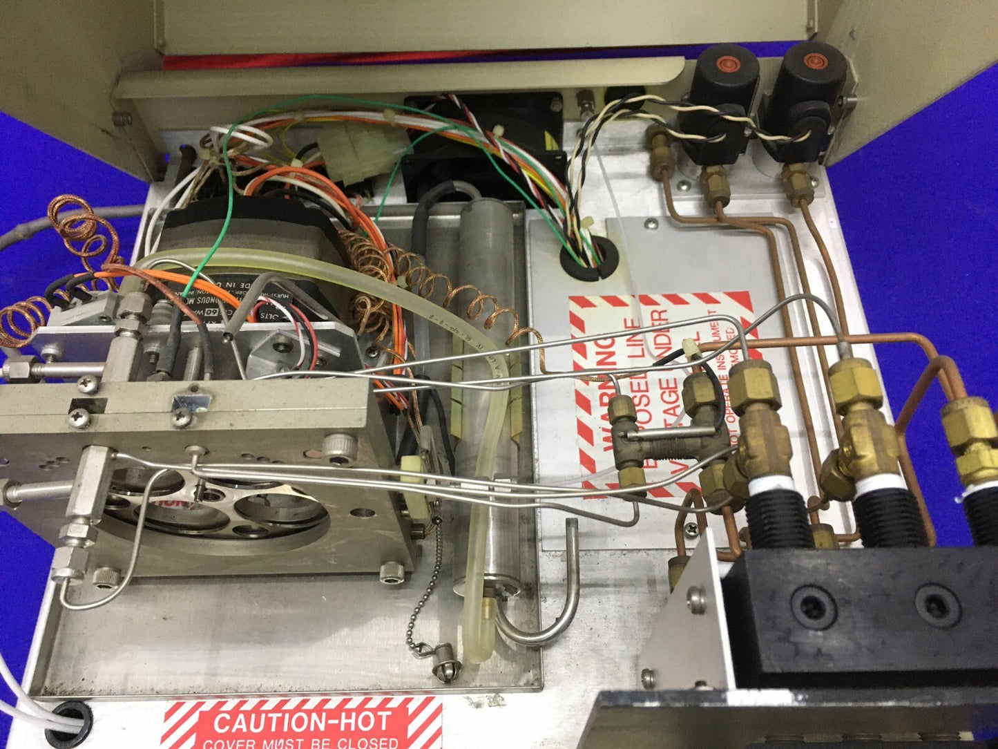 DETECTOR TRACOR 945LC DETECCIÓN H2 AIRE O2 116945-011 110VAC PIEZAS O REPARACIÓN 