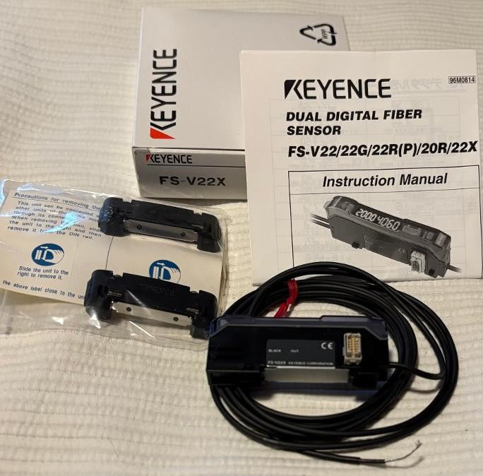KEYENCE FS-V22X DUAL DIGITAL FIBER SENSOR EXPANSION UNIT: INFRARED LED