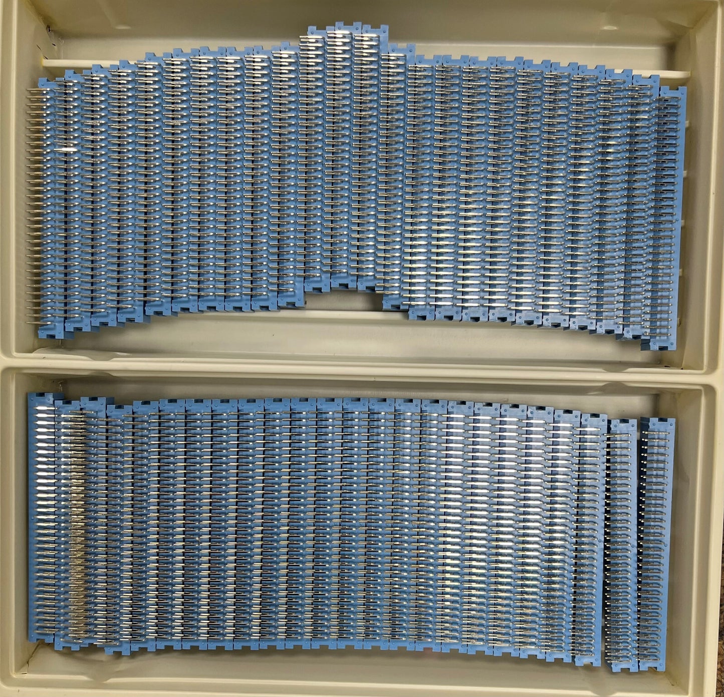 THOMAS &amp; BETTS T&amp;B® ANSLETY® コネクタ 609-6407 - 1 パッケージ数量 50 個 &amp; 1 パッケージ数量 48 個