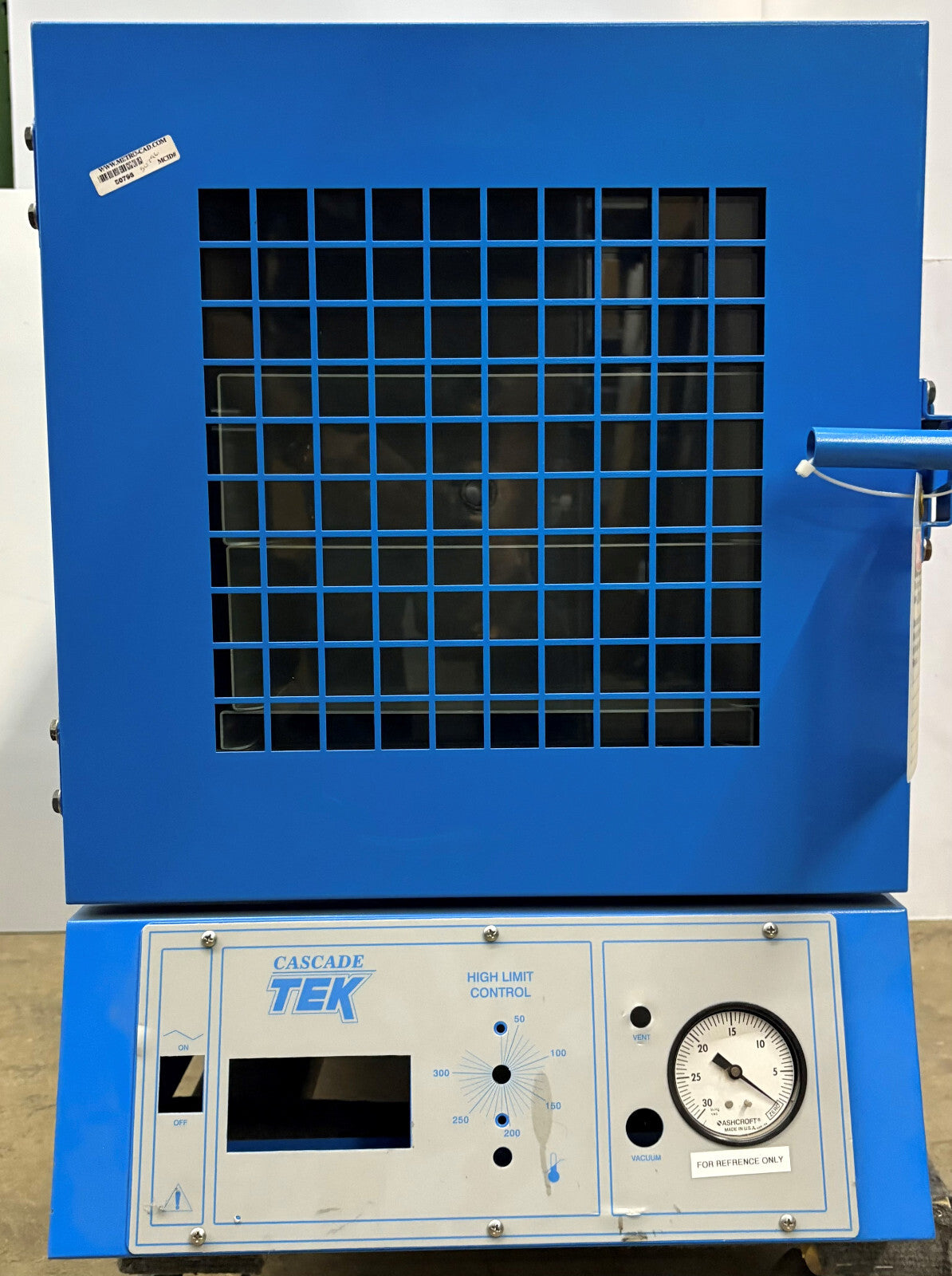 CASCADE TEK EMPTY SHELL VACUUM CHAMBER NO HEAT OR PUMP TVO-2 9100744 - FOR PARTS