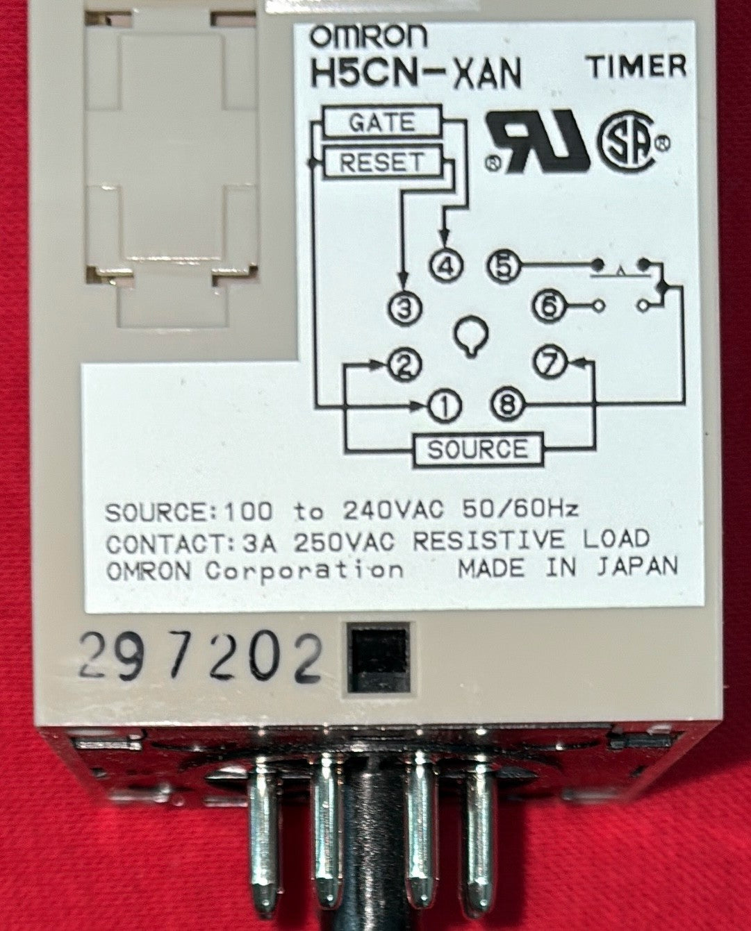OMRON H5CN-XAN LED TIMER 100-240 VAC  LOT 2972. 297202  3A 250VAC