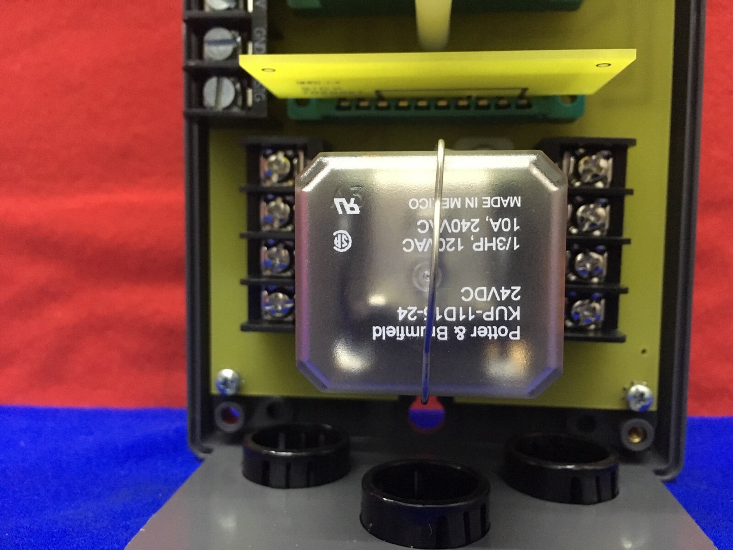SICK OPTIC ELEKTRONISCHES STROMVERSORGUNGSGERÄT MC1A-111 / MC1A111
