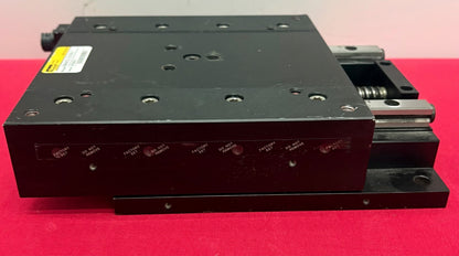 PARKER CROSS ROLLER LINEAR TABLE STAGE 808004CTES-D1L2C7M1E1