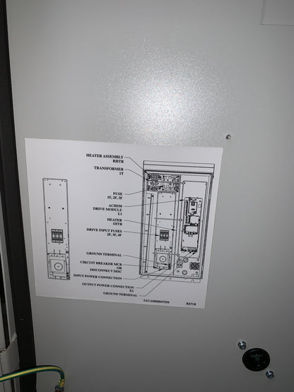 ABB ACS550-PD-024A-2+B055 AZIONAMENTO GENERALE IN CONFEZIONE CON UNITÀ DI AZIONAMENTO TRIFASE