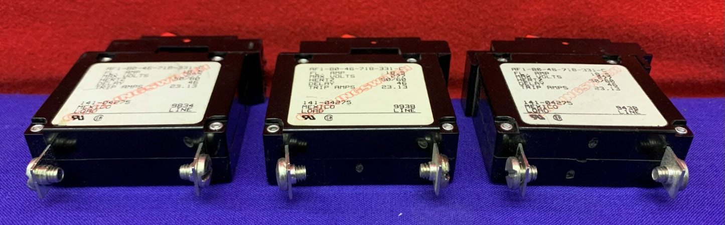 Lotto di 3 interruttori AF1-B0-46-718-331-C 18,5 AMP 277 V Max / Ampere di intervento 23,1 