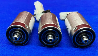 1 LOT HOEVEELHEID VAN 6 - NUMATICS MPG LS03M7H00B51A KLEP 24VDC .65W 100/50 PSI 1107-B