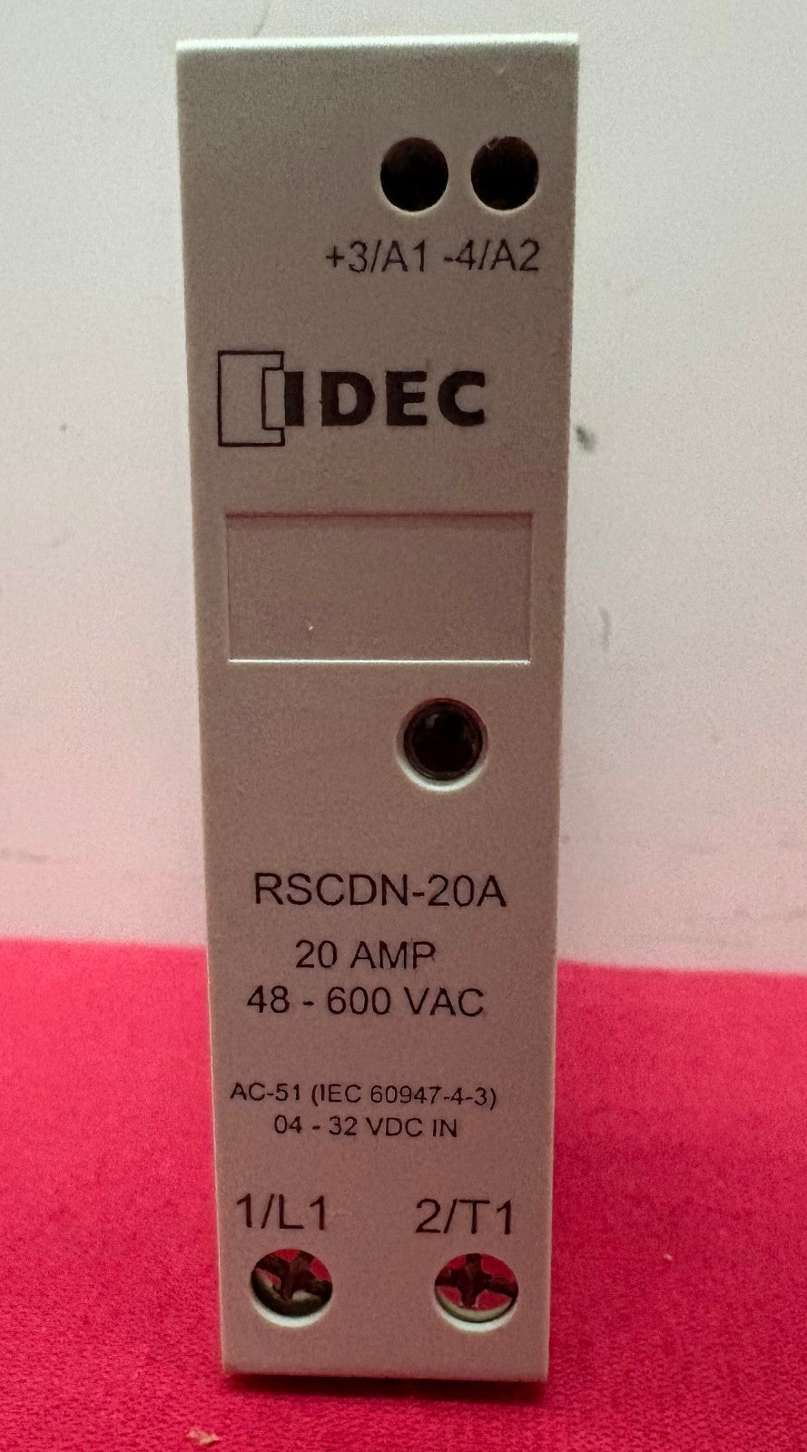 IDEC RSCDN-20A SINGLE PHASE 20AMP SOLID-STATE RELAY SSR ITEM IS NEW OPEN BOX
