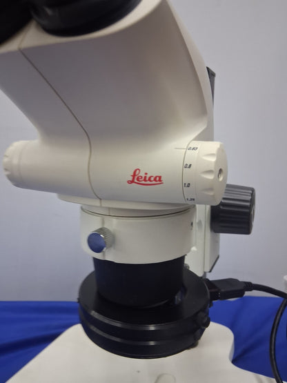 LEICA S4E STEREO ZOOM MICROSCOPE 6.3 -30 X MAGNIFICATION WITH STAND & LED LIGHT