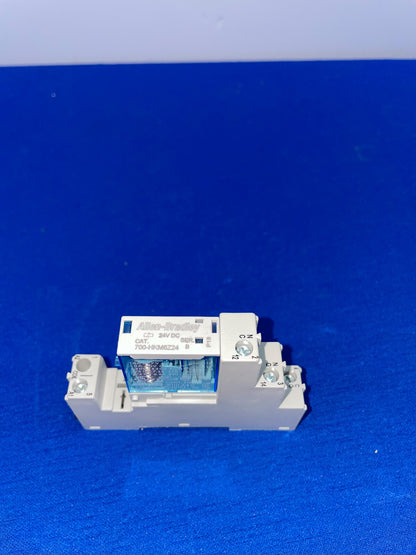 ALLEN-BRADLEY, 700-HN221, Serie B, mit ALLEN-BRADLEY 700-HKM6Z24 Relais 24 V DC