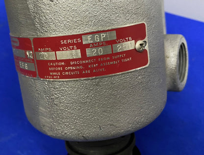 CROUSE-HINDS EGP 3142 モデル M2 EGP シリーズ プッシュ ボタン ステーション コンデュエット C1 GD 2EFG