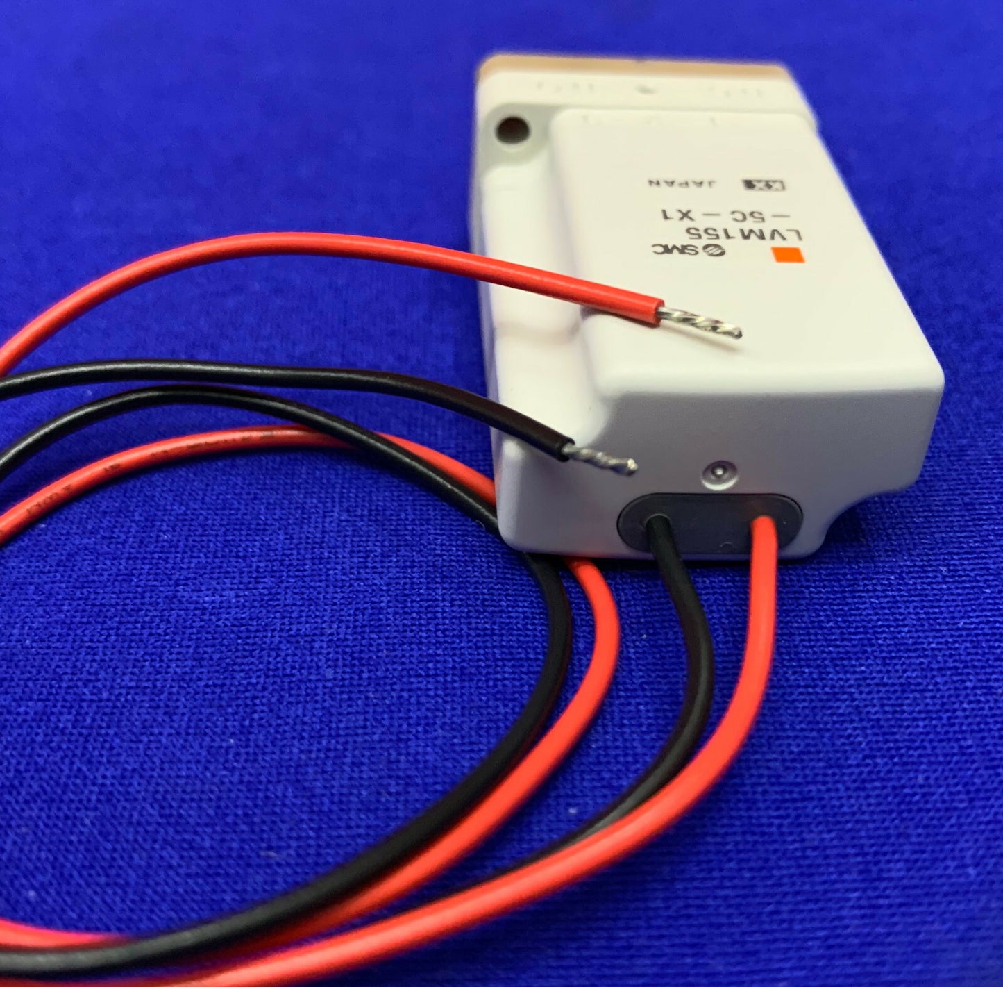 Vanne chimique à 2 ports SMC LVM155-5C-X1