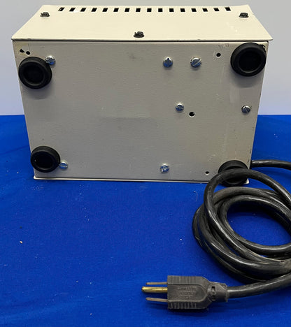 LINETAMER PCLT 150 パワーラインコンディショナー 150VA 60HZ IN 120 OUT 120