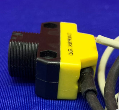 Capteur photoélectrique Banner Laser Control QS186LE12 Classe 1 10-30 V CC
