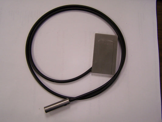 ENSEMBLE DE FIBRE OPTIQUE 8 CANAUX 65 MM X 38 MM X 6,9 MM D'ÉPAISSEUR SS CÂBLE 1 MÈTRE