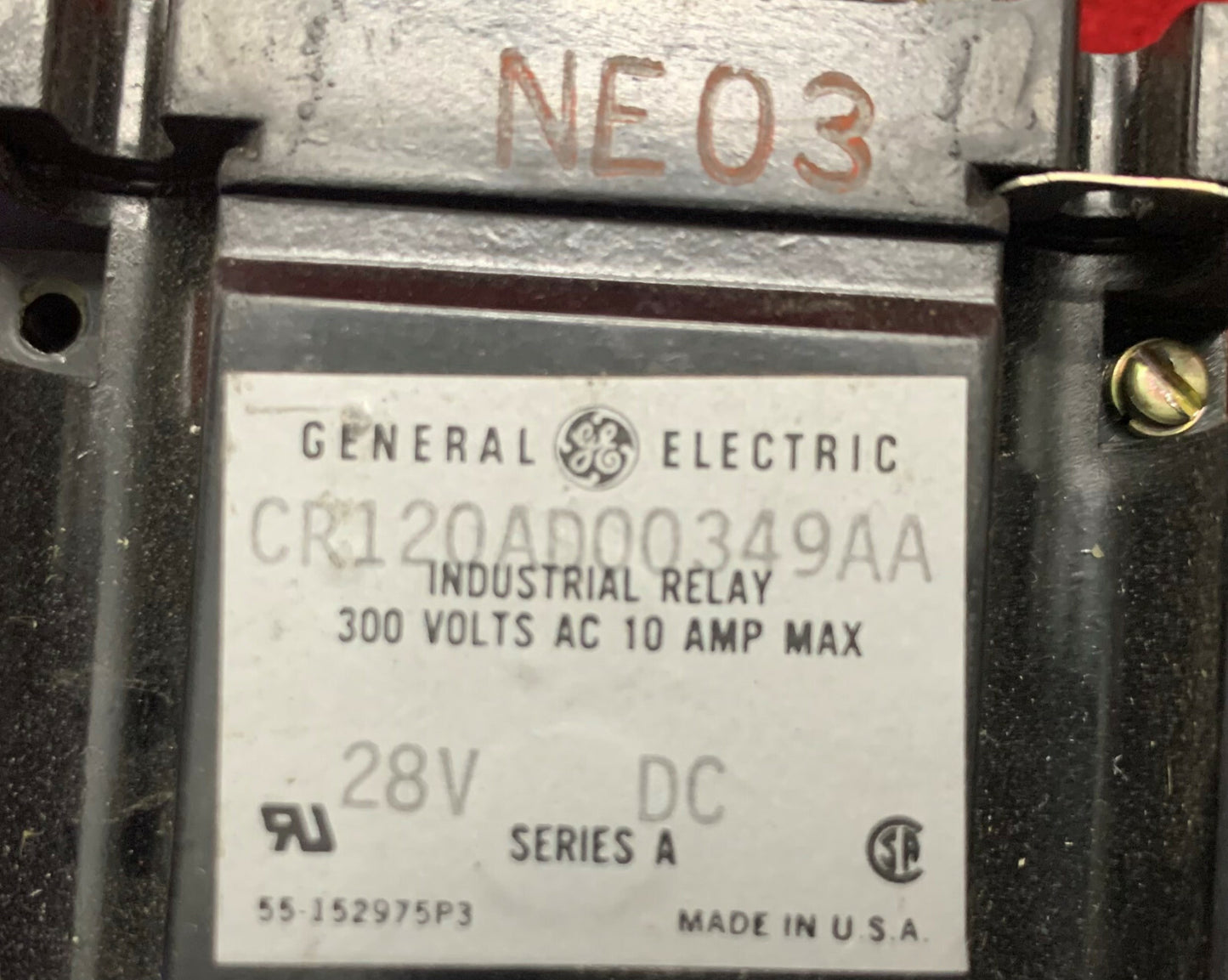 1 lote de 2 relés industriales GE General Electric CR120AD00349AA 28 V CC Serie A