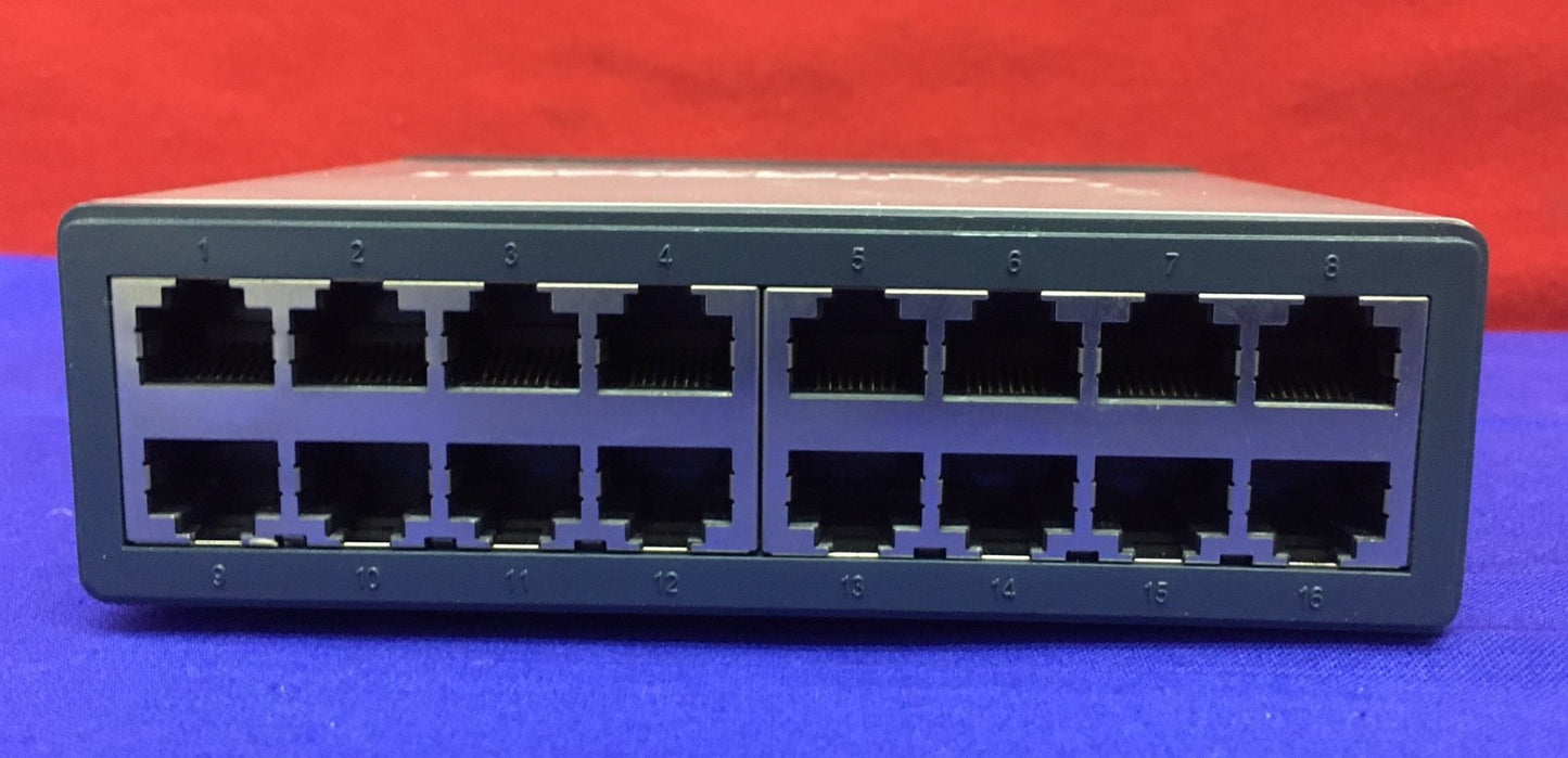 LINKSYS / CISCO SD216 16 PORT DESKTOP SWITCH