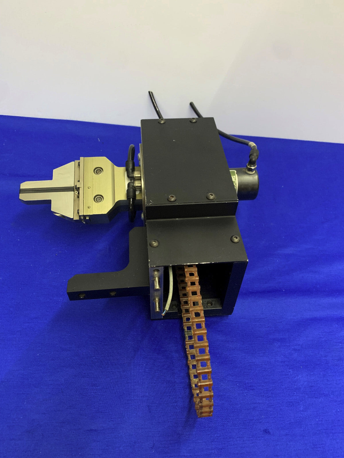 ROTARY SYSTEMS INC ROTARY GRIPPER ITEM IS UNTESTED