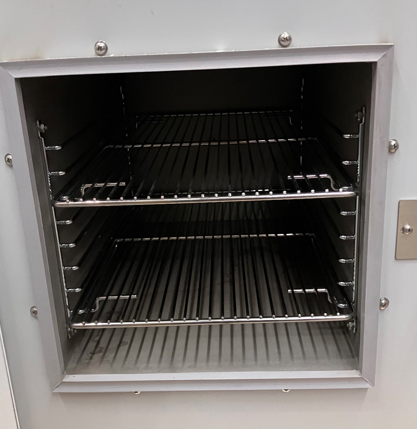 COLE PARMER STABLE TEMP VACUUM OVEN 282A  115V 15A 60HZ CAT. 05017-10