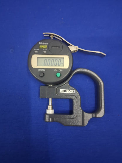 Mitutoyo Absolute 547-526 Digital Thickness Gauge 543-593BS With Case
