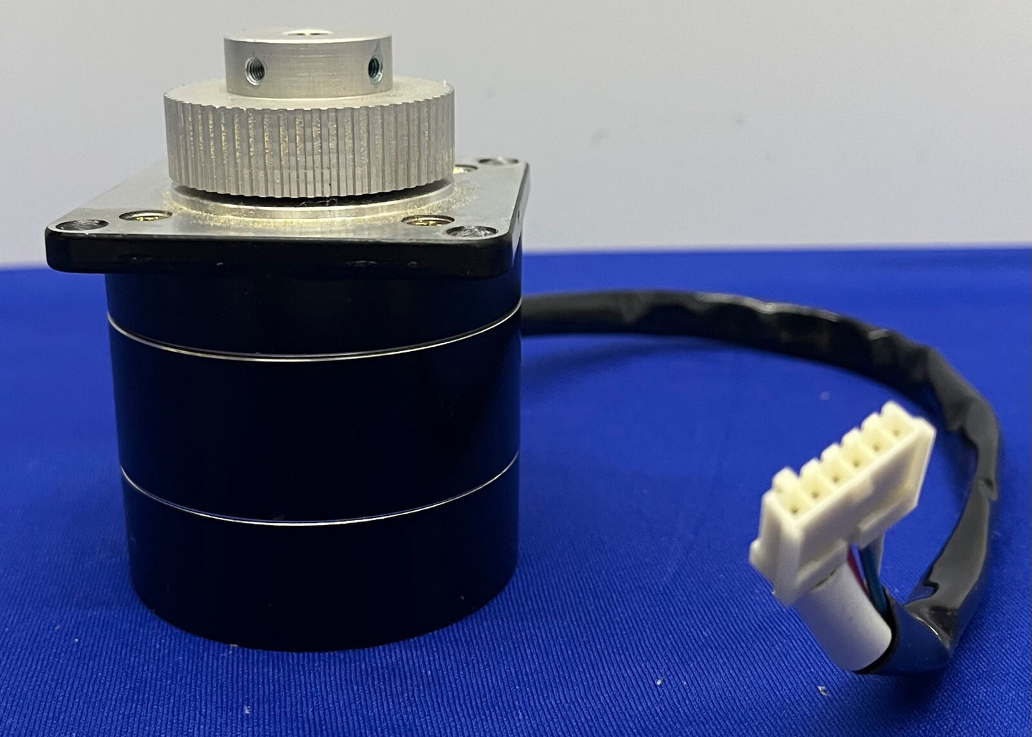 ORIENTAL VEXTA  PH266-02 STEPPING MOTOR 2 PHASE 1.8/STEP 12VDC 0.6A