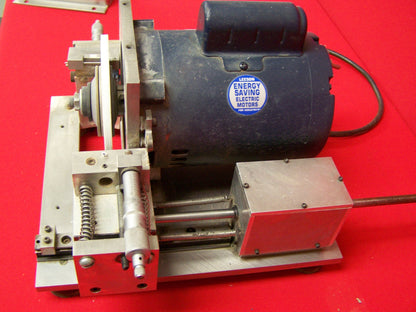 LEESON, A4C34DC7F, RECTIFICADORA DE PUNTAS DE PERFIL DE CATÉTER REFRIGERADA POR AGUA AJUSTABLE