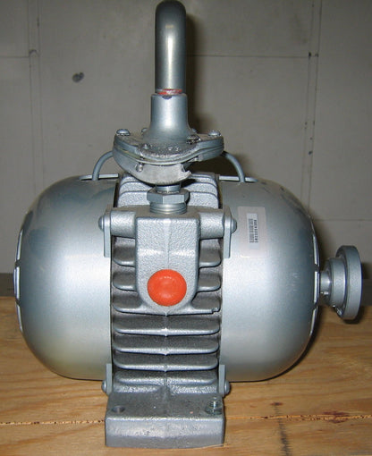 GAST 65 SERIES ROTARY VANE VACUUM PUMP/COMPRESSOR 2065-V2A - FOR PARTS/REPAIR