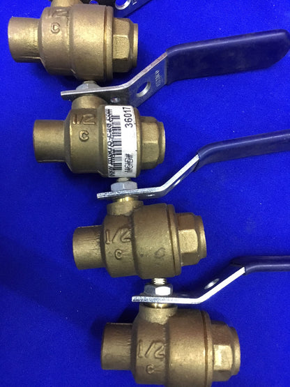 AANTAL 4 - NIBCO USA 580 1/2'' AFSLUITER C 125SWP-400WOG