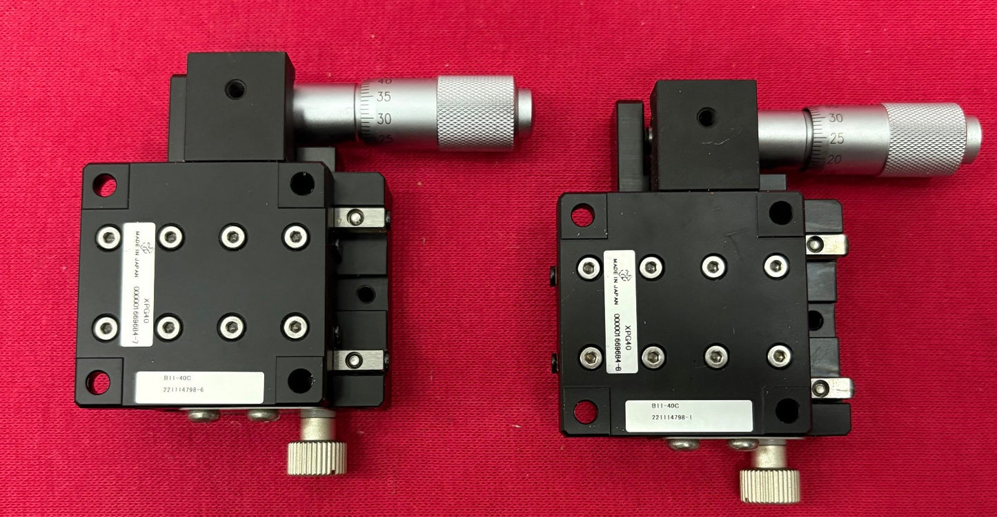 Lot of 2 XPG40 MANUAL 40mm x 40 mm STAGE X-AXIS LINEAR MANUAL POSITIONING STAGE