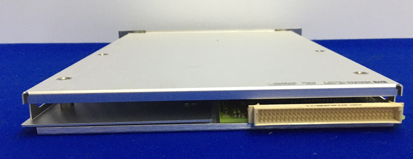 HP E1328A CONVERTITORE D/A A 4 CANALI Serie 75000 C